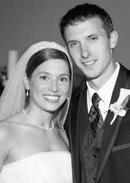 Benz, Hugg wed in July ceremony