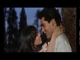 Anyway,i usually don't write reviews about movies i watch or about books that i read, but kyss mig is a movie that certainly drives your attention. Elvis Presley Kiss Me Quick Elvis Presley Elvis Presley Songs Elvis Presley Videos