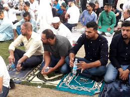 هجوم صاروخي يثير الذعر أثناء صلاة العيد في القصر الرئاسي بالعاصمة الأفغانية كابول، والحكومة تتهم أعداء البلاد بالوقوف وراء الحادث. ØµÙ„Ø§Ø© Ø§Ù„Ø¹ÙŠØ¯ Ø§Ù„ÙŠÙˆÙ… ÙÙŠ Ø§Ù„Ø¹Ø§ØµÙ…Ø© Ù†ÙŠÙ‚ÙˆØ³ÙŠØ§ Ù‚Ø¨Ø±Øµ Ø¨Ù…Ø´Ø§Ø±ÙƒØ© Ø§Ù„Ø¬Ø§Ù„ÙŠØ§Øª Ø§Ù„Ø¹Ø±Ø¨ÙŠØ© Ø§Ù„Ø§Ø³Ù„Ø§Ù…ÙŠØ© ÙƒÙ„ Ø¹Ø§Ù… ÙˆØ§Ù†ØªÙ… Ø¨Ø£Ù„Ù Ø§Ù„Ø¬Ø§Ù„ÙŠØ© Ø§Ù„Ø£Ø±Ø¯Ù†ÙŠØ© ÙÙŠ Ù‚Ø¨Ø±Øµ The Jordanian Community In Cyprus Facebook