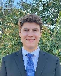 Justin Vines's Instagram, Twitter & Facebook