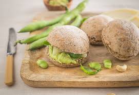 Perfetti per hamburger, hot dog, cioccolato, marmellata! Panini Integrali Con Pecorino E Crema Di Fave Casa Di Vita