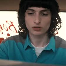 I miss them they are so cute I hope they get together in season 5 Mike...