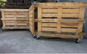 Sebelum kejadian penganiayaan, rh pulang dari masjid dan dijemput dua anak jalanan yag baru ia kenal. 25 Desain Pagar Kayu Palet Minimalis Unik Dan Cantik