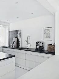 Pin By Eti Levi On Kitchens Scandinavian Kitchen Design Kitchen Interior Minimalist Kitchen Design
