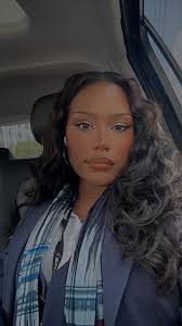 Looking for 1bed/bath apt w a budget of 1000. please post direct zillow or  apartment listings, or website listings from a creditable site. sorry-  trying to avoid scammers. must be decently close