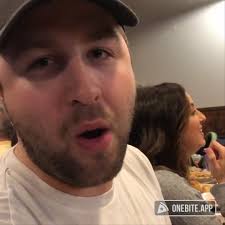 Old Chicago Pizza + Taproom Reviews