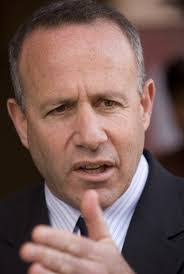 Muriel Cormier's Instagram, Twitter & Facebook