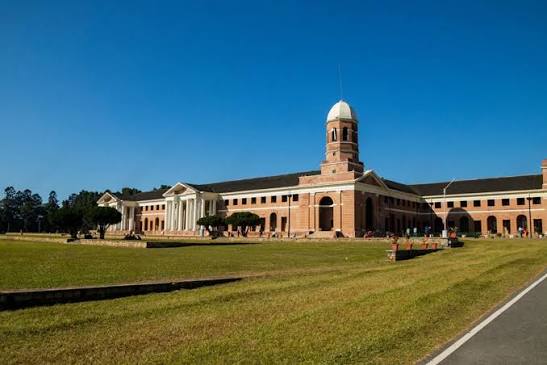 Amritsar to Dehradun Taxi Service