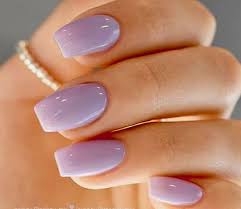A perfect small mountain peak point on these acrylic nails is a great canvas for these sparkling purple polishes. Lovely Lavender Purple Nails Light Purple Nails Acrylic Nails Coffin Short