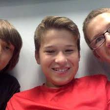 Ethan Pike (@EmperorEthanYT)