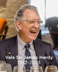 Lance Flack's Instagram, Twitter & Facebook