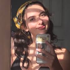 Jeanne Lejeune's Instagram, Twitter & Facebook