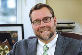 Bard professor studies whether social quarantine for COVID-19 is extreme