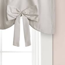 52 X18 Melody Bow Valance Light Gray Lush Decor In 2020 Valance Decor Grey