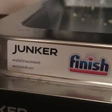 Öffnen sie den wasserhahn langsam, wenn die waschmaschine längere zeit nicht benutzt wurde. Was Bedeutet Es Wenn Dieses Zeichen Bei Einer Junker Geschirrspulmaschine Leuchtet Und Piept Die Spulmaschine Lauft Auch Nicht Mehr Leuchten