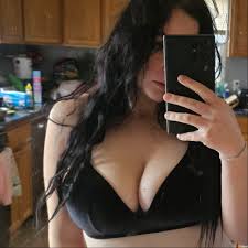 amazingwaifu69 - SPH Telling My Cuck Boyfriend Were Done Its Time For A  BBC - ManyVids