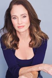 Melissa Squire's Instagram, Twitter & Facebook