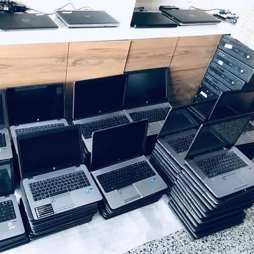 All Types of Brands Refurbished Laptops are Available Here. Like HP, Dell, Lenovo, Acer and other Also.