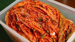 Traditional kimchi recipe (Tongbaechu-kimchi: 통배추김치) - YouTube