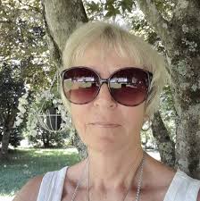 Looking for a new dentist. Not Hendersonville Family Dental. They are  great, but even w/ their discount for cash payment, it's just too  expensive, and they aren't in the Humana network, so.....I