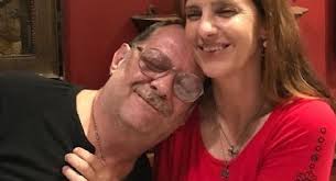 Bienvenido Faustino! Silvia Kutika y Luis Luque se convirtieron en abuelos  por primera vez y presentaron a su nieto en sociedad