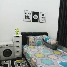 Rumah123.com menghadirkan inspirasi desain untuk kamar 2x2 mulai dari kamar tidur, ruang kerja, ruang bersantai, hingga untuk musala. Desain Kamar Tidur Yang Cocok Untuk Anak Perempuan Masa Kini Desainer Interior Indonesia