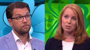 Sd:s aggressiva, nationalistiska populism fastnar alldeles för ofta i. Debatt Jimmie Akesson Sd Annie Loof C Youtube