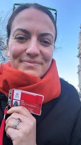 Isabel Savage's Instagram, Twitter & Facebook