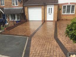 Unlike a circle drive that needs room to make a complete turn before exiting your property, this type of driveway does not make tight turns. Driveway Ideas The Different Types Of Driveways Complete Driveways