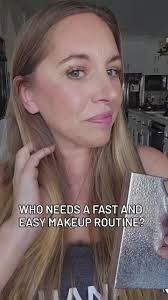 Monique Edmondson's Instagram, Twitter & Facebook