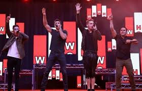 The group starred in nickelodeon's television series big time rush and signed to a record deal with nick records simultaneously with the television series, and then the group was eventually signed to columbia records. Sja5713n0ef8fm