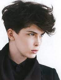 Although we've noticed androgynous haircuts trending more and more as of the late, the truth is, hairstyles. 80s Hair Hmmmm Comin Back 80s Hair Hair Styles Androgynous Hair