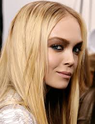 Les soins lissants brésiliens à la kératine