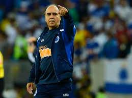 Página oficial do lateral/volante/zagueiro marcelo oliveira, atualmente jogador do. Numeros Seguram Marcelo Oliveira No Cruzeiro Apos Eliminacao