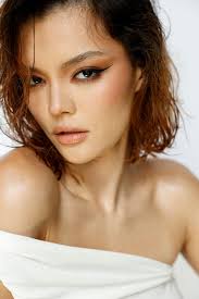 Meet Mcklyn Valenciano