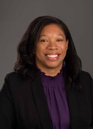 North Alabama Medical Center CNO Melissa Armstead to Speak at UNA Winter  Commencement