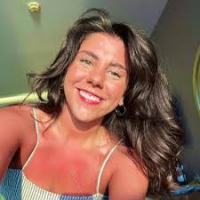 Veronica Lloyd's Instagram, Twitter & Facebook