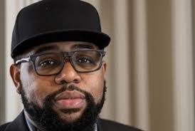 Lee Hardman's Instagram, Twitter & Facebook