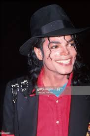 The world always looks brighter from behind a smile. The Most Beautiful Smile In The World Michaeljackson