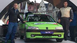 Belle victoire sur le fil de l'aveyronnais. L Anvinois Alexis Genelle Et Son Copilote Edouard Leclerc En Route Pour La Finale De Coupe De France Des Rallyes