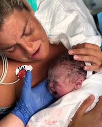 E agora oli?, questiona a atriz. Jessica Athayde Nada Nos Prepara Para A Dor Do Nosso Filho