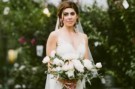 13 dreamy hairstyles to wear to your next summer wedding. Ndekgriqttcx1m