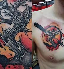 The enso tattoo with a lotus flower in the middle also tells a story of imperfection. 98 Tatowierungen Vom Baum Des Lebens Und Seine Bedeutung