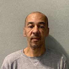 Level 3 Sex Offender Employment Notification***** The below offender, Thomas  Gadson, is employed in the area of Atwood Ave. and Carding Ln., Johnston RI  02919. For more information