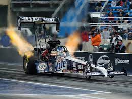And that in different variants: Voir Une Course De Dragster Drag Racing Top Fuel Dragster Dragsters