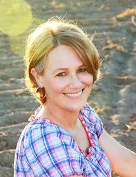 Amazon.com: Deadly Cut (Cian McGrath Series Book 2) eBook : Stapelman,  Alisa Kathryn: Books