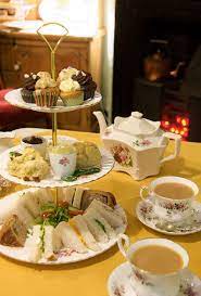 Miss B S Tea Shop Melton Mowbray Fiestas De Te Ingles Fiesta Del Te Mesas De Te De La Tarde