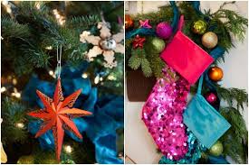 Spanish Style Home Inspired By This Traditional Christmas Decorations Christmas Party Photo Holiday Decor