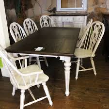 The Vintage Estates Tei Tennessee Enterprises Inc Has So Many Variations In Grain Color In This All W Dining Room Makeover Farmhouse Style Table Dining