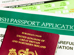 ماشوم د بولګنا ښار په سیمه کې چارواکو د مړه شوي ماشوم د مور او پلار پر خلاف څېړنې پیل کړې دي، ویل کېږي چې دوی په اصل کې د افریقا د ګانا هېواد اوسېدونکي دي. Huge Surge In Britons Applying For Non Uk Passports Brexit The Guardian